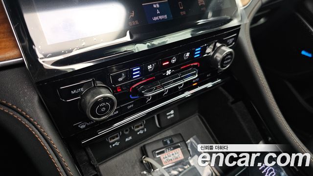 Jeep Cherokee 2021 — photo 28