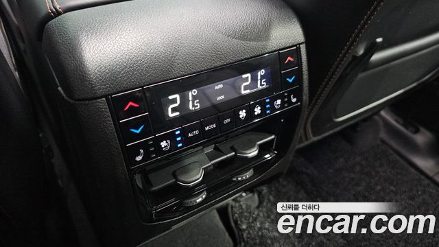 Jeep Cherokee 2021 — photo 30
