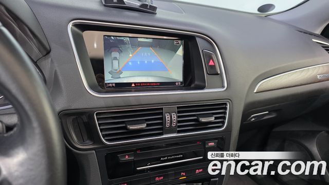 Audi Q5 2016 — photo 16