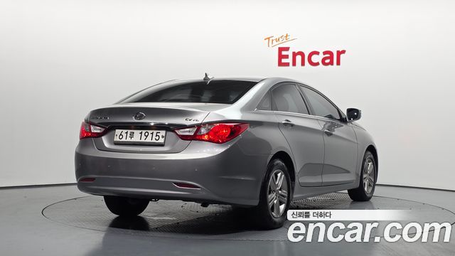 Hyundai Sonata 2013 — photo 2