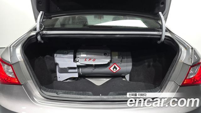 Hyundai Sonata 2013 — photo 20