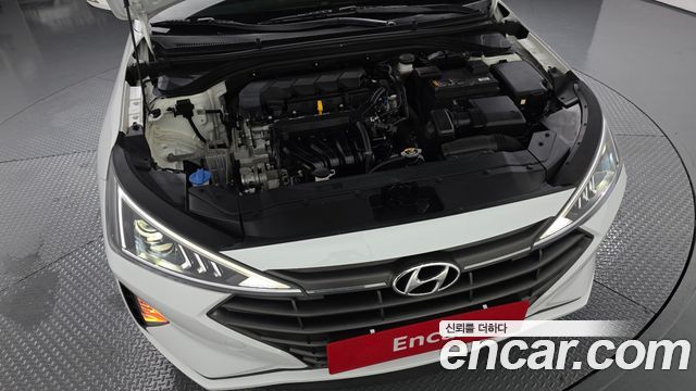 Hyundai AVANTE 2019 — photo 6