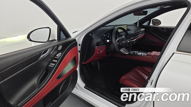 Genesis G80 2024 — photo 13