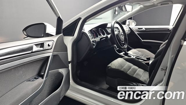 Volkswagen Golf 2014 — photo 10