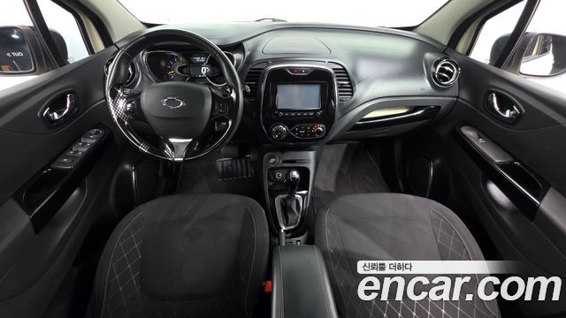 Renault Korea QM3 2014 — photo 7