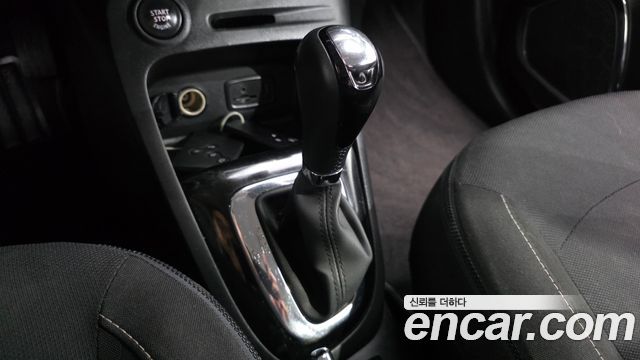 Renault Korea QM3 2014 — photo 9