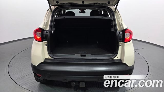 Renault Korea QM3 2014 — photo 20
