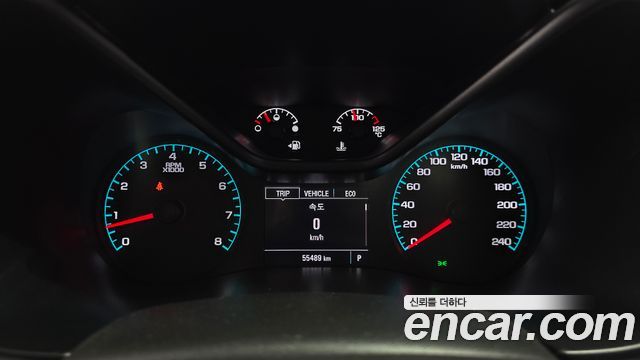 Chevrolet Korea Colorado 2021 — photo 11
