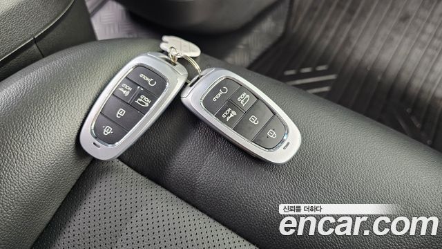 Hyundai Staria 2022 — photo 22