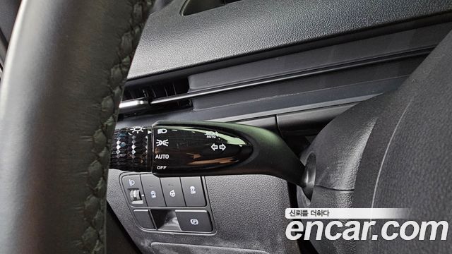 Hyundai Staria 2022 — photo 24