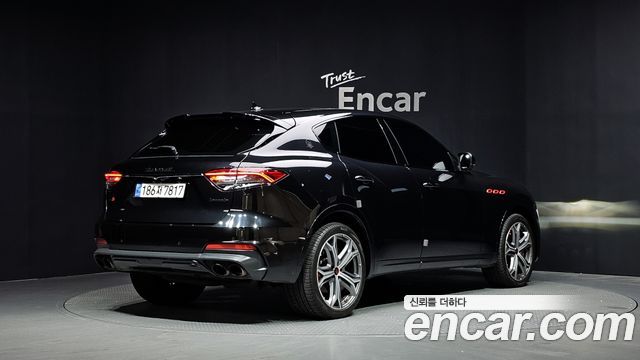 Maserati Levante 2019 — photo 2