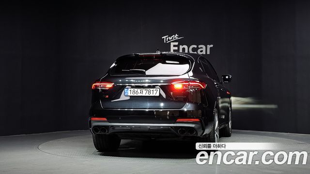 Maserati Levante 2019 — photo 4