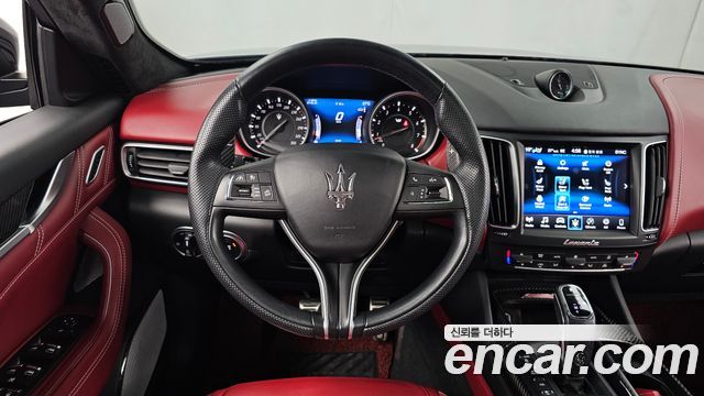 Maserati Levante 2019 — photo 19