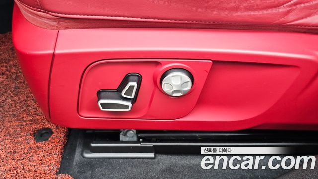 Maserati Levante 2019 — photo 16