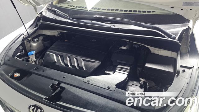 Kia Canival 2019 — photo 6