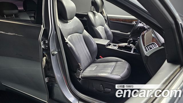Hyundai Genesis 2016 — photo 12