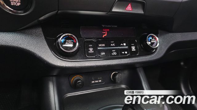 Kia Sportage 2012 — photo 23