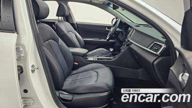 Kia K5 2020 — photo 17