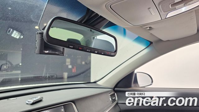 Kia K5 2020 — photo 23