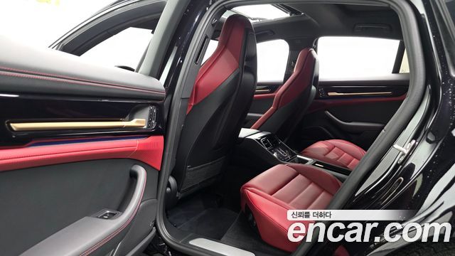 Porsche Panamera 2024 — photo 17