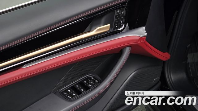 Porsche Panamera 2024 — photo 22