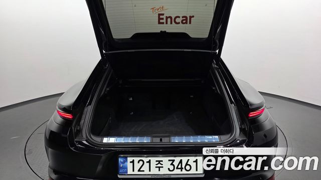 Porsche Panamera 2024 — photo 39