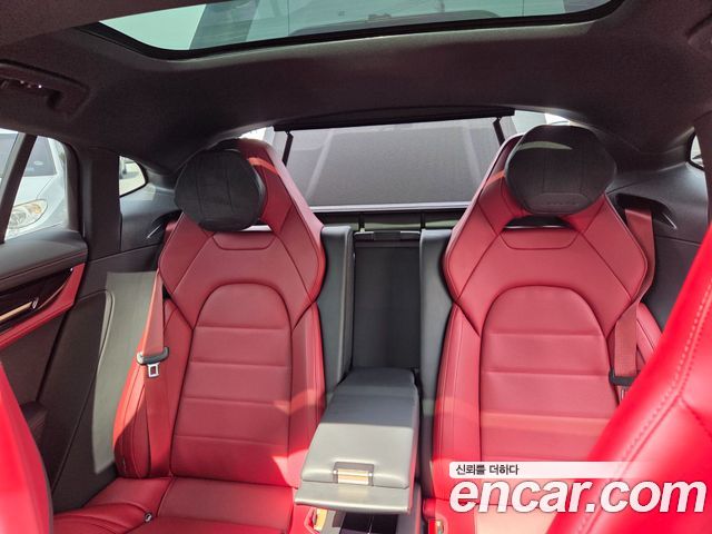 Porsche Panamera 2024 — photo 40