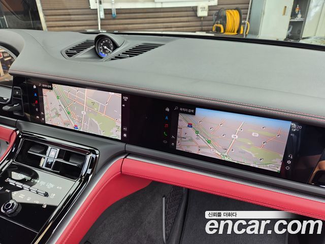 Porsche Panamera 2024 — photo 47