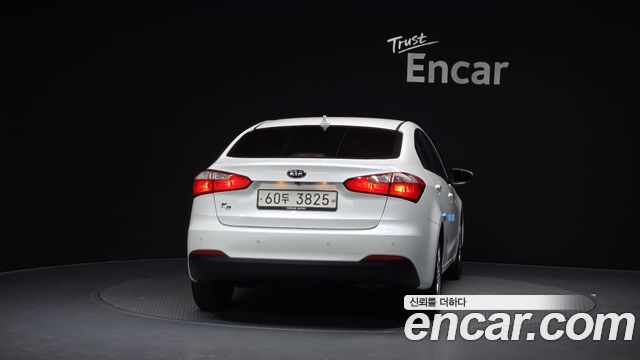 Kia K3 2015 — photo 4