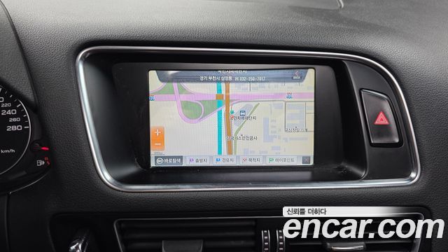 Audi Q5 2012 — photo 16