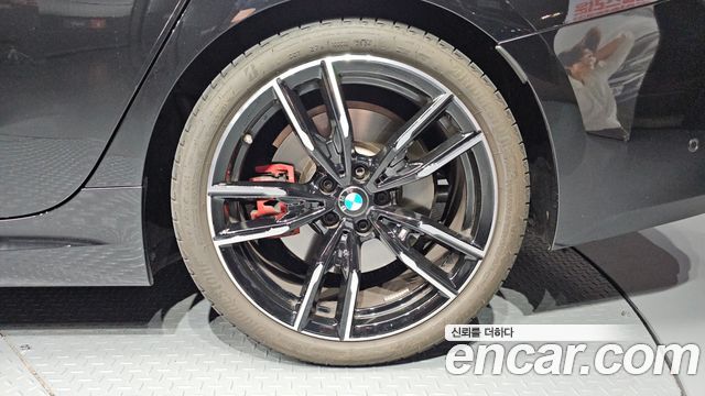 BMW 3-Series 2025 — photo 7