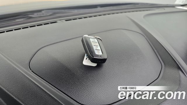 KG Mobility KORANDO 2017 — photo 23