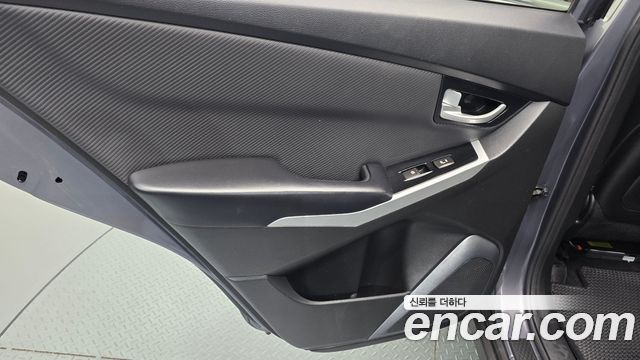 KG Mobility KORANDO 2017 — photo 15