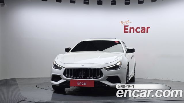 Maserati Ghibli 2019 — photo 3