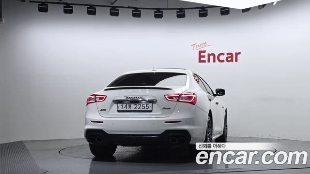 Maserati Ghibli 2019 — photo 4