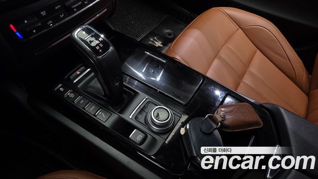 Maserati Ghibli 2019 — photo 12