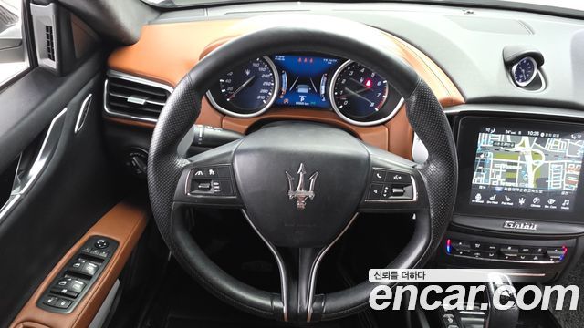Maserati Ghibli 2019 — photo 19