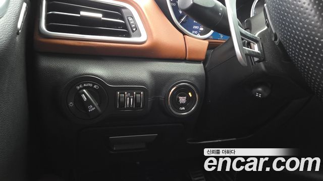 Maserati Ghibli 2019 — photo 28