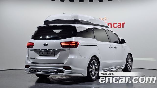 Kia Canival 2020 — photo 2