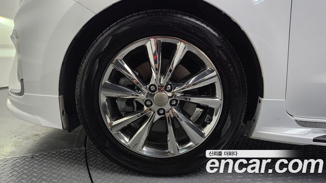 Kia Canival 2020 — photo 5