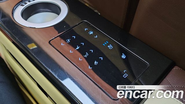 Kia Canival 2020 — photo 24