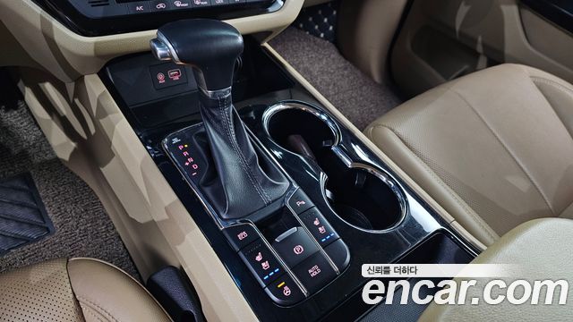 Kia Canival 2019 — photo 12