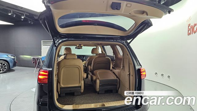 Kia Canival 2019 — photo 26