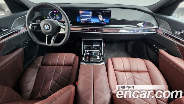 BMW 7-Series 2025 — photo 10