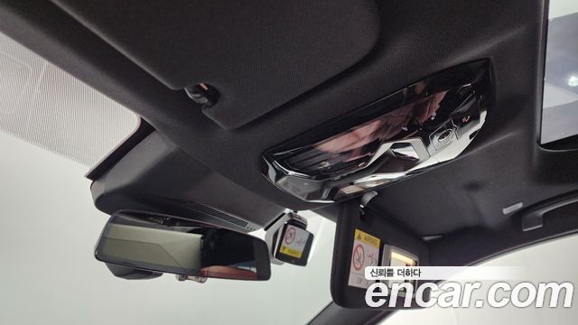 BMW 7-Series 2025 — photo 33