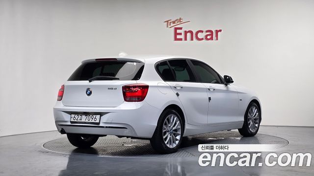 BMW 1-Series 2015 — photo 2