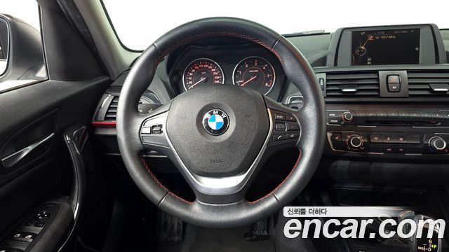 BMW 1-Series 2015 — photo 19