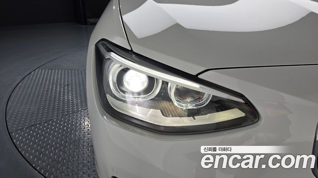 BMW 1-Series 2015 — photo 8