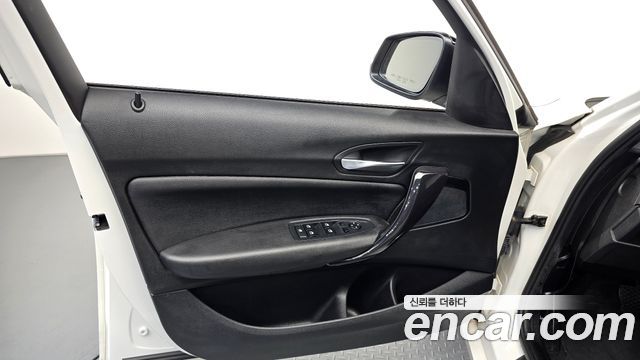BMW 1-Series 2015 — photo 14