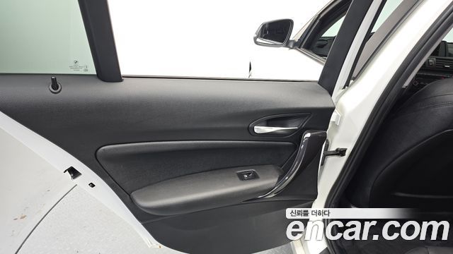 BMW 1-Series 2015 — photo 15